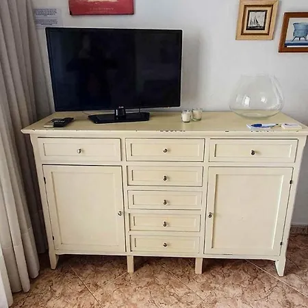 Skol 203. One Bedroom In Edificio Skol Building Apartment *