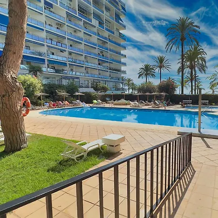 Apartment Skol 203. One Bedroom In Edificio Skol Building *
