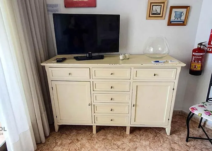 Skol 203. One Bedroom In Edificio Skol Building Apartment *